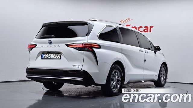 Toyota Sienna (IV) 2.5 Hybrid AWD 2021 — фото 2