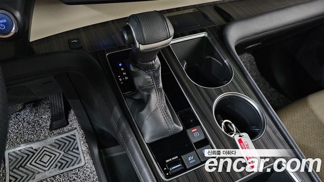 Toyota Sienna (IV) 2.5 Hybrid AWD 2021 — фото 9
