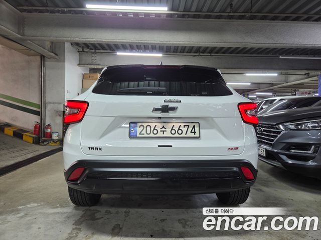 Chevrolet Trax Crossover 1.2 RS Plus 2024 — фото 4