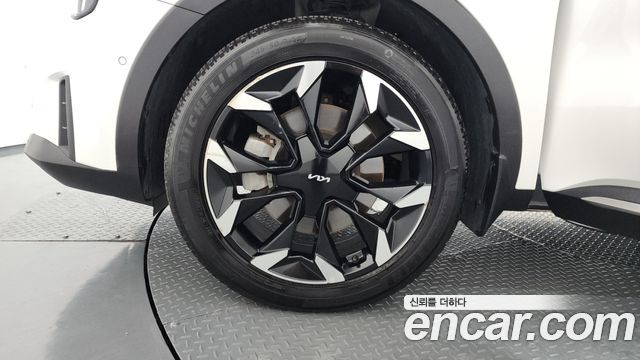 Kia Sorento (IV) Gasoline 2.5T 2WD Signature 2024 — фото 5