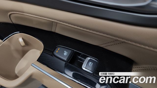 Kia Sorento (IV) Gasoline 2.5T 2WD Signature 2024 — фото 29