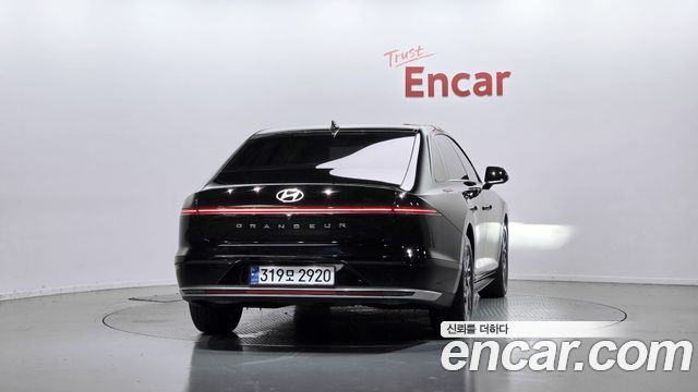 Hyundai Grandeur (GN7) 2,5 Gasoline 2WD Premium 2023 — фото 4