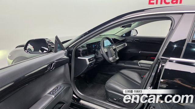 Hyundai Grandeur (GN7) 2,5 Gasoline 2WD Premium 2023 — фото 10