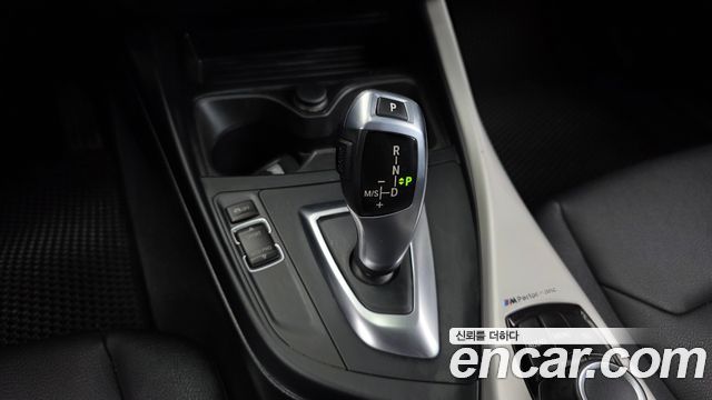 BMW 1 Series (F20) 118d JOY 5DOOR 2016 — фото 9