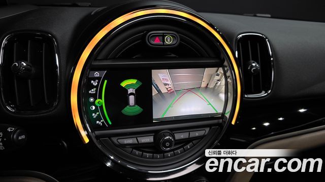 MINI Cooper Countryman HIGH 2nd 2020 — фото 16