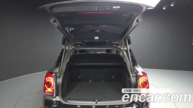 MINI Cooper Countryman HIGH 2nd 2020 — фото 20