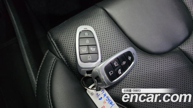 Hyundai Santa Fe Diesel 2.2 2WD Prestige 2021 — фото 32