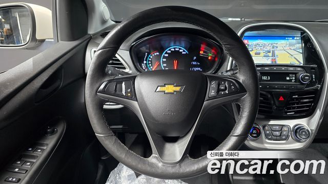 Chevrolet Spark LT 2019 — фото 13