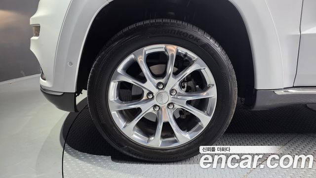 Jeep Grand Cherokee 3.6 Summit WK2 2020 — фото 5