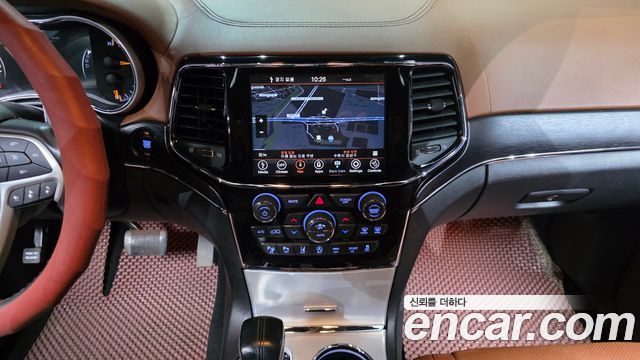 Jeep Grand Cherokee 3.6 Summit WK2 2020 — фото 14