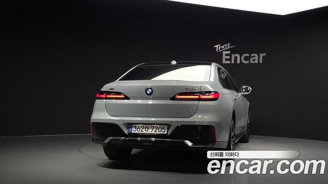 BMW 7 Series (G70) 740d xDrive M Sport 2026 — фото 4