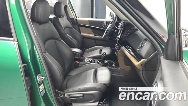 MINI Cooper Countryman Standard 2nd 2020 — фото 11