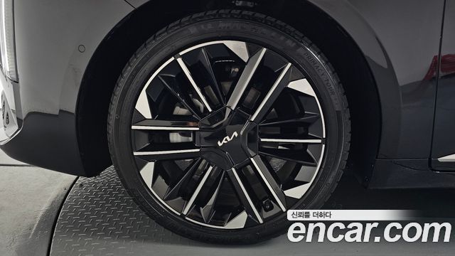 Kia K8 Hybrid Signature 2025 — фото 5