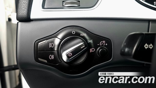 Audi A4 35 TDI Quattro B8 2015 — фото 16