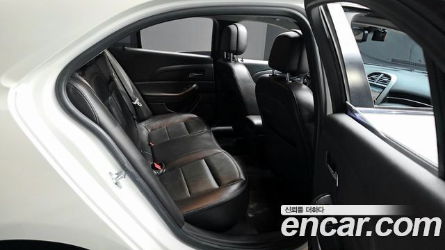 Chevrolet Malibu 2.0 LT Deluxe Pack 2015 — фото 11