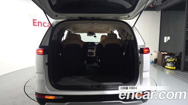 Kia Carnival (IV) Diesel 9-Seater Prestige 2021 — фото 30