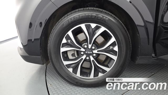 Kia Carnival (IV) Diesel 9-Seater Prestige 2023 — фото 5