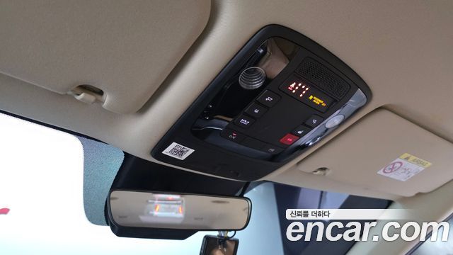 Kia Carnival (IV) Diesel 9-Seater Prestige 2023 — фото 18