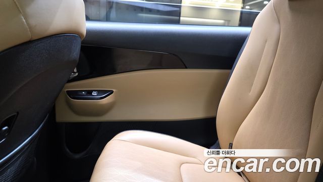 Kia Carnival (IV) Diesel 9-Seater Prestige 2023 — фото 25