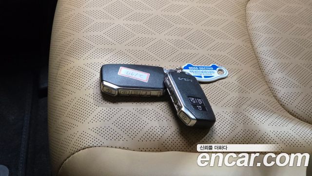 Kia Carnival (IV) Diesel 9-Seater Prestige 2023 — фото 28