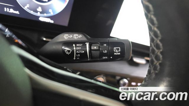 Kia Carnival (IV) Diesel 9-Seater Prestige 2023 — фото 32