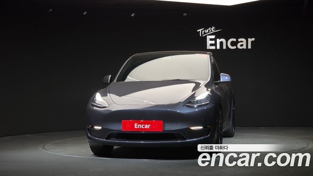 Tesla Model Y Long Range AWD 2021 — фото 3