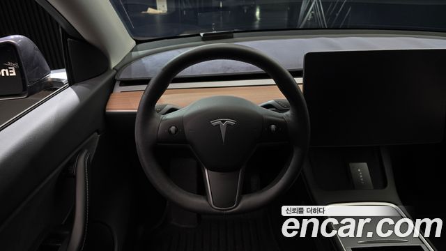 Tesla Model Y Long Range AWD 2021 — фото 13
