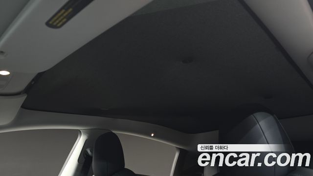 Tesla Model Y Long Range AWD 2021 — фото 19