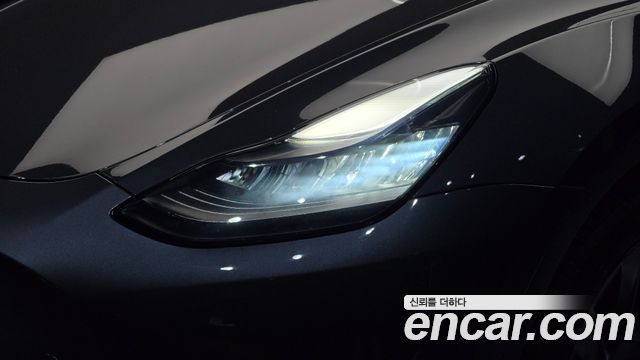 Tesla Model Y Long Range AWD 2021 — фото 22