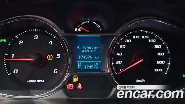 Chevrolet Captiva 4WD LT 2015 — фото 8