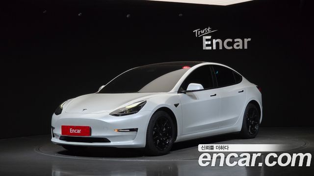 Tesla Model 3 Long Range AWD