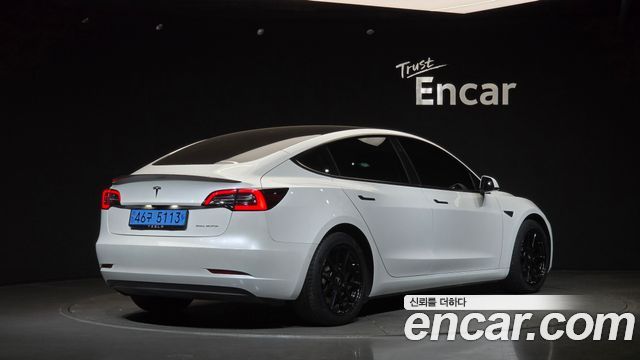 Tesla Model 3 Long Range AWD 2022 — фото 2