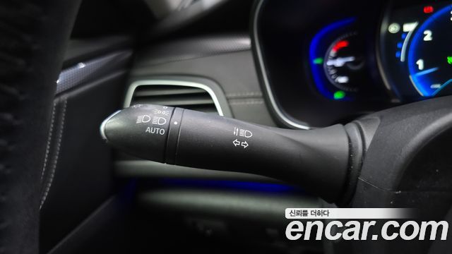 Renault Korea SM6 2.0 GDe LE 2016 — фото 17