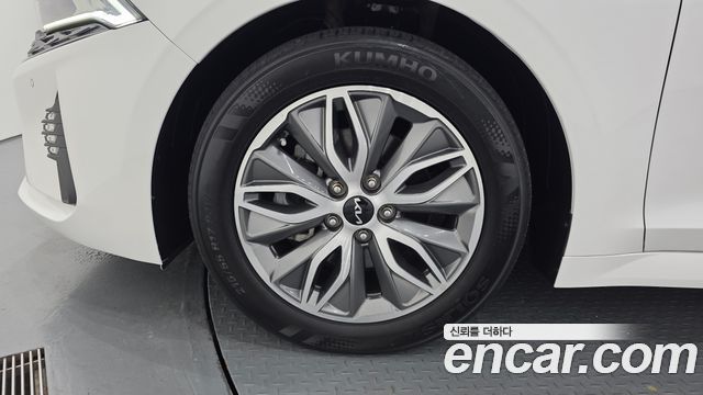 Kia K5 Hybrid (III) Prestige 2023 — фото 5