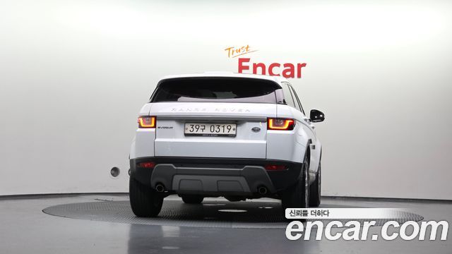 Land Rover Range Rover Evoque 2.0 TD4 SE 2016 — фото 4