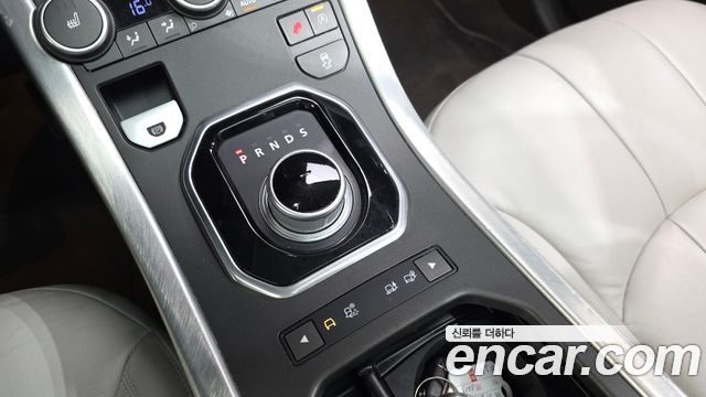 Land Rover Range Rover Evoque 2.0 TD4 SE 2016 — фото 9