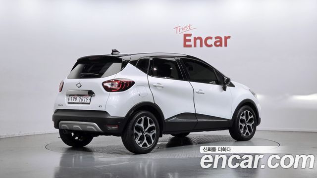 Renault Korea QM3 RE 2019 — фото 2