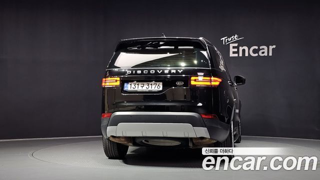 Land Rover Discovery 5 3.0 SD6 HSE Luxury 2020 — фото 4