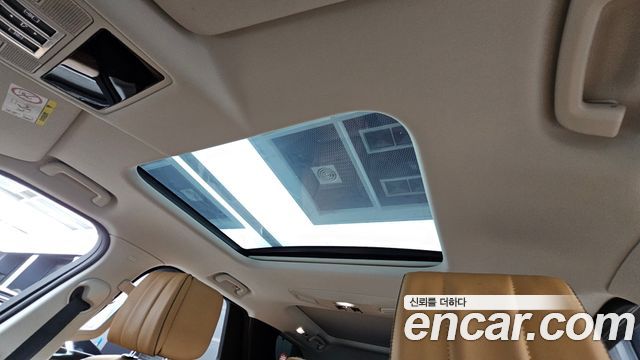 Land Rover Discovery 5 3.0 SD6 HSE Luxury 2020 — фото 18