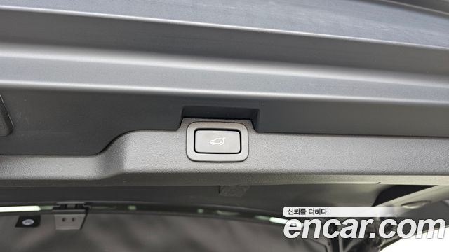 Land Rover Discovery 5 3.0 SD6 HSE Luxury 2020 — фото 29