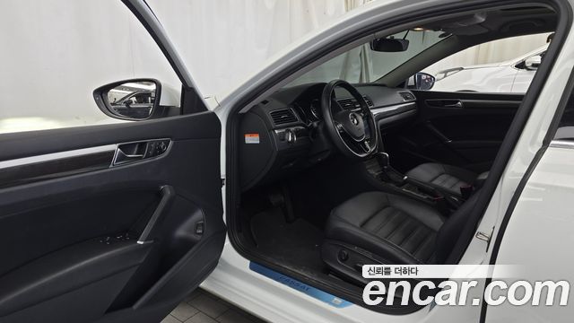 Volkswagen Passat 2.0 TSI B7 2018 — фото 10