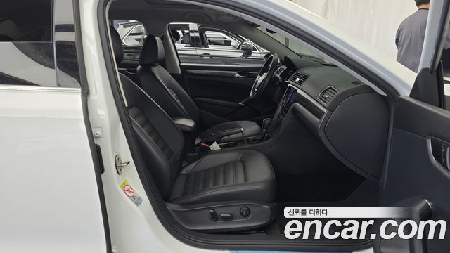 Volkswagen Passat 2.0 TSI B7 2018 — фото 11