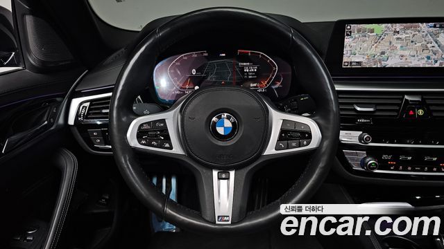 BMW 5 Series (G30) 520i M Sport 2020 — фото 13