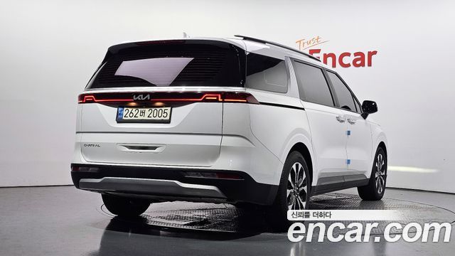 Kia Carnival (IV) Diesel 9-Seater Prestige 2023 — фото 2