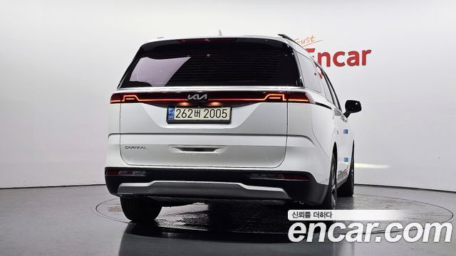 Kia Carnival (IV) Diesel 9-Seater Prestige 2023 — фото 4