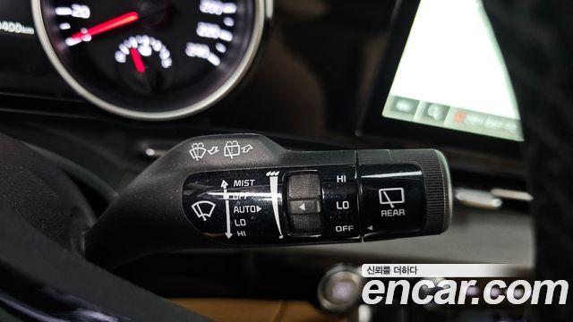Kia Carnival (IV) Diesel 9-Seater Prestige 2023 — фото 15
