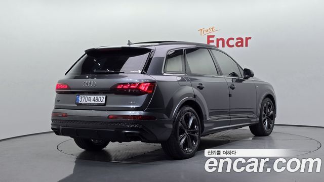 Audi Q7 (4M) 55 TFSI Quattro Premium 2025 — фото 2