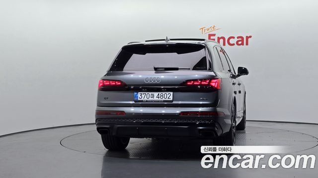 Audi Q7 (4M) 55 TFSI Quattro Premium 2025 — фото 4