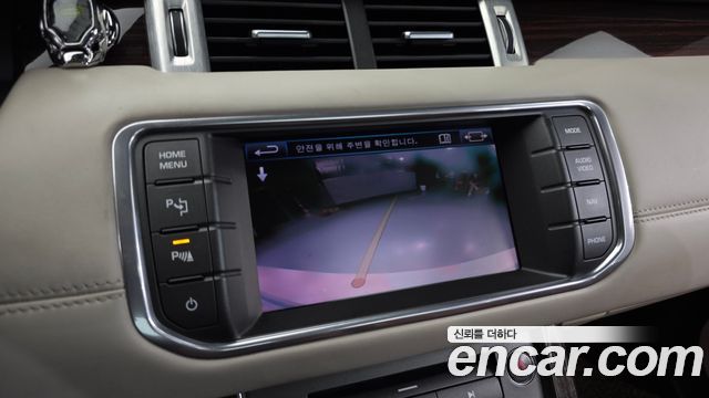 Land Rover Range Rover Evoque 2.2 SD4 Prestige 2013 — фото 19
