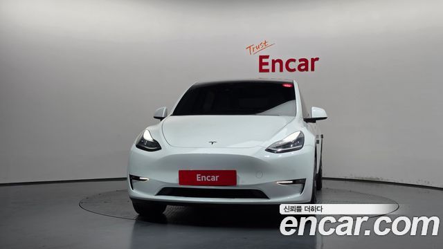 Tesla Model Y Long Range AWD 2021 — фото 3